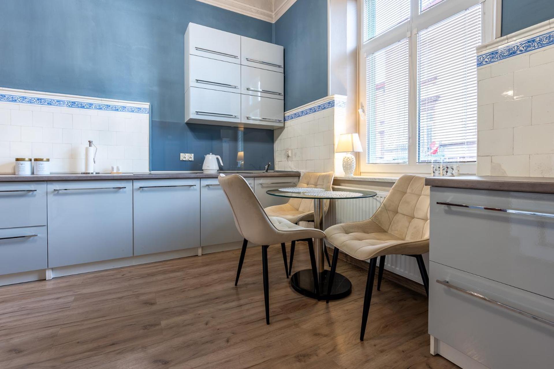 Apartamenty Przy Dworcu Przemysl Bagian luar foto
