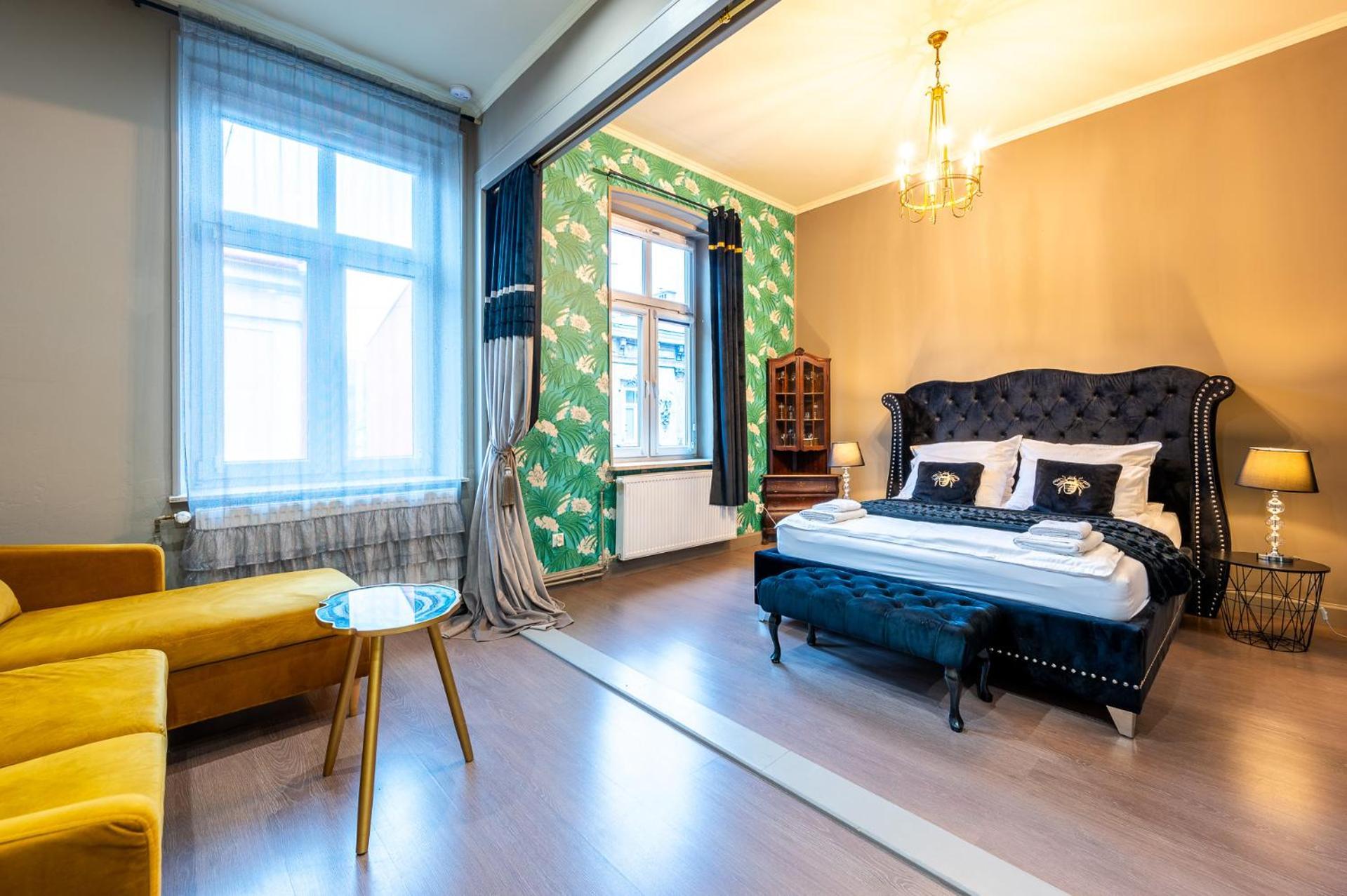 Apartamenty Przy Dworcu Przemysl Bagian luar foto